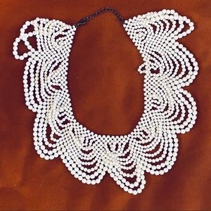 Gorgeous bone color statement necklace